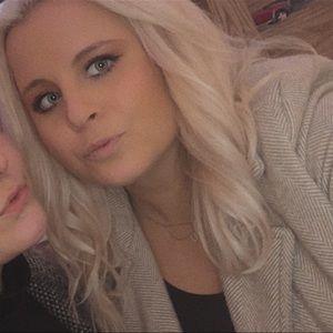 Meet your Posher, Madison